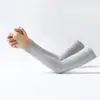 Funda de Hielo Funda Protectora Solar Hombres Mujeres Funda de Manga de Seda de Hielo Color Sólido Logo de Hielo Funda de Manga para Deportes al Aire Libre Protección de Brazo al por Mayor