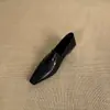 Mocasines de piel para mujer con punta cuadrada, estilo simple, efecto adelgazante, diseño elegante sin cordones, tacón grueso, únicos y elegantes