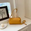 Bolso Femenino de Nicho Transfronterizo Súper Popular 2026 Nuevo de Moda Verano Hombro Moda Bolso de Hombro de Alta Gama Bolso Cruzado para Viajes
