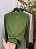 Camiseta Interior de Alto Nivel Gris de Cuello Medio Alto para Mujer, Camiseta de Manga Larga de Invierno Ajustada que se Puede Usar por Fuera, Cálida y Hecha de Terciopelo Alemán