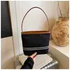 Bolsa Tendência de Nicho Versão Coreana 2026, Bolsa Exquisita de Ombro Cruzado, Nova Bolsa Versátil de Verão para o Dia a Dia, Moda Casual para Mulheres