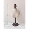 Babero de Saliva para Perro Gato Accesorios de Fotografía Accesorios Babero de Saliva para Mascota Soporte de Exhibición Encaje Blanco Estilo Alto Femenino