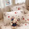 2026 Nueva Funda de Almohada Individual de Felpa de Leche Engrosada con Pompón de Dibujos Animados y Encaje, Peso Alto por Metro Cuadrado, Linda Funda de Almohada, Dibujos Animados, Dormitorio de Estudiantes