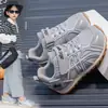 Zapatos deportivos para niños de primavera y otoño, antideslizantes, casuales, versátiles, modernos, zapatos funcionales para niños pequeños