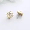 Pendientes de Temperamento de Moda Retro Ins Simples Transfronterizos Europeos y Americanos Personalidad Nicho Diseño Único Forma Irregular Pendientes para Mujer
