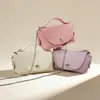 Marca Coreana de Nicho Modelo Nuevo 2026 Bolso Cruzado de Piel de Vaca de Primera Capa con un Diseño Elegante, Bolso de Mano, Bolso de Hombro Tipo Caja para Mujer
