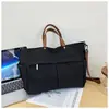 Bolso de Hombro Cruzado Tote Artístico Simple y Versátil para Estudiantes Viajeros Bolso de Moda de Nylon Versátil Casual Transfronterizo