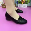 Zapatos planos de punta fina, transpirables, de tacón bajo y escote bajo para primavera y otoño, zapatos casuales de caña baja para mujer, suela suave, versátiles, de comercio exterior, transfronterizos