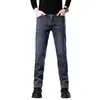 Calça jeans masculina 2026 outono e inverno forrada com fleece stretch confortável estilosa versátil casual slim fit cintura alta modeladora