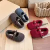 Zapatos Peludos Estilo Coreano Retro para Niños 2026 Invierno Niñas Calentitos con Plus Terciopelo Zapatos Mary Jane Camelia Zapatos de Algodón Peluche