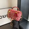 Bolso de Mano Acolchado con Cadena Transfronterizo para Mujer, Nuevo Bolso Cruzado de Hombro Tendencia Otoño e Invierno 2025, Bolso Cuadrado Pequeño Versátil de Nicho