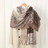 Patchwork de forro polar amigable con la piel con estampado de anacardo, adecuado para exportación y transmisiones en vivo transfronterizas, bufanda estampada de cachemira sintética cálida y amigable con la piel para otoño/invierno, chal versátil