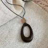 Colar de Madeira Estilo Zen Estilo Chinês para Mulheres Design de Nicho Corrente Versátil para Clavícula Corrente para Suéter Pingente Longo Joia Gargantilha