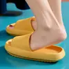 Sandalias Unisex de Nube con Suela Gruesa de Celebridad de Internet 2026, Pantuflas Antideslizantes para el Hogar, Venta al por Mayor de Fábrica, Dropshipping de Comercio Exterior