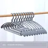Percha Ancha Sin Marcas Antideslizante No Abulta No Deforma Percha Antideslizante para el Hogar Percha de Plástico Grueso para Ropa de Adulto