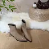 Botas curtas Chuyuji estilo francês com bico fino e salto grosso para mulheres, novidade outono 2026 estilo britânico botas finas com zíper traseiro, Botas Martin
