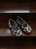 [Pronta Entrega] Lindos e Super Populares Sapatos Mary Jane de Pelo para Mulheres, Sapatilhas de Solado Plano de Inverno com Scarpins de Veludo Francês