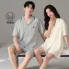 Pijama de Casal para Mulheres no Verão com Bojo, Algodão Modal, Shorts de Manga Curta com Toque Fresco, Conjunto de Loungewear de Verão Masculino de Alta Qualidade