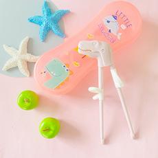 Juego de vajilla de 2 piezas con palillos de entrenamiento de dibujos animados para niños y niñas de 3 años para practicar la diversión de comer con palillos.