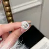 Anillo de Encaje Trenzado Estilo Lujo Ligero para Mujer, Anillo Abierto Ovalado Versátil de Moda, Anillo Creativo Sencillo para Dedo Índice Tendencia