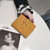 Carteira Feminina de Couro Genuíno Porta-Cartões Ultraleve com Fecho Estilo Curto Elegante para Uso Diário Versátil Lançamento 2025 Produto Quente Transfronteiriço