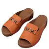 Nuevo modelo de comercio exterior: Sandalias casuales de talla grande, estilo europeo y americano transfronterizo, con cuña y suela gruesa para mujer, chanclas de playa verano 2025