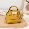 Nova Mini Bolsa de Concha Chaveiro Portátil Bolsa para Guardar Batom Fones de Ouvido Bolsa de Moedas de Mão Pingente