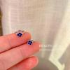 Pequeño Arete de Hebilla Anillo de Hueso de la Oreja Mini Distintivo Arete Trébol de Cuatro Hojas Pendientes de Flores Simple Dulce Cool Dulce