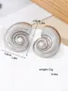 2025 Pendientes de Caracola Espiral de Estilo Ins de Alta Gama Europeos y Americanos Transfronterizos Pendientes Versátiles de Moda para Mujer Estilo Océano