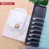 Mesa de Pastel de Cumpleaños Vajilla Cuchillo Tenedor Velas Juego de Vajilla Desechable Cuchillo Tenedor Plato Vela Juego Cuatro en Uno