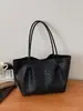 Bolso de Hombro Grande de Gran Capacidad Estilo Coreano Transfronterizo Modelo Nuevo 2026, Bolso Tote Tejido de Alta Gama Elegante, Bolso de Hombro para Viajero