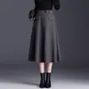 Falda Gris Estilo A-line Ajustada para Mujer Otoño/Invierno 2026 Nueva Elegante de Cintura Alta Largo Midi Adelgazante Versátil con Dobladillo Ancho