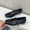 Sapatos Rasos Quadrados de Uma Tira 2026 Estilo Novo Primavera e Outono Sola Macia Patchwork Boca Rasa Salto Escondido Sapatos Mary Jane para Mulheres