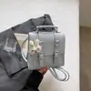 Bolso para Mujer Shuai Mi Jia 2026 Verano Nuevo Bolso de Hombro para el Trabajo, Moderno y Sencillo, Estilo de Nicho, Bolso de Hombro y Cruzado de Moda