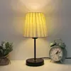Luminária de cabeceira vintage para quarto, luxo leve nórdico americano, moderna minimalista europeia, criativa de mesa, aconchegante, com interruptor de cordão, pequena luminária de mesa