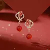 Brincos Originais de Trevo de Quatro Folhas e Carpa para Mulheres, Brincos Retro Chinoiserie do Ano Zodiacal de Ágata Vermelha, Brincos de Peixe Todos os Anos