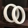Loja B3 dez yuan loja venda quente suprimentos de joias flor de jade branca de ovelha pulseira de imitação de jade de vidro de jade