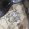 Anillo de Boda Versailles Estrellas 1.0Ct Anillo para Mujer Chapado PT950 Encanto Diseño de Nicho Flash a Sin Amigos