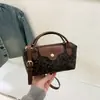 Otoño Invierno Estampado de Leopardo Vintage 2026 Moda Casual Versátil para Mujer Bolso Pequeño Cuadrado de Hombro Cruzado Simple de Mano