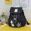 Mochila de Tela con Cordón y Solapa de Lunares Azul Leche Conejo Estilo Fresco de Verano Suave Pegajoso Chica Suave Estilo Campus Mochila Pequeña Nueva