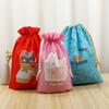 Bolsa de regalo de bolsillo no tejida, a prueba de polvo, para embalaje de ropa, con doble cordón y logotipo imprimible.