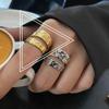 Anillo ancho irregular retro de moda para mujer, accesorios populares de blogger de Internet, anillo hueco simple para dedo índice con temperamento.