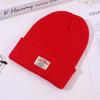 Chapéu de Tricô com Alfabeto para Homens e Mulheres, Novo Estilo, Quente, Chapéu de Tricô Estudante Transfronteiriço com Etiqueta, Chapéu de Outono e Inverno