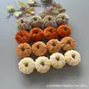 Decoraciones de calabaza de terciopelo artificial transfronterizas, adornos decorativos festivos de calabaza colorida envuelta en tela para Halloween, en stock al por mayor