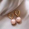 Aretes de Perlas con Polvo de Circonio para Mujer 2024 Nuevo Estilo Estilo Caliente Aretes Elegantes Lujo Ligero de Alta Gama Aretes de Hebilla para Oreja