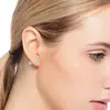 Brincos de tarraxa Amazon Fashion em aço inoxidável com zircônia de quatro garras para mulheres, dois lados, diamante duplo, brincos de aço titânio, brinco de cartilagem, atacado de fábrica