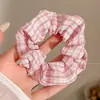 Goma de pelo suave y versátil para salir, scrunchie modelo nuevo 2026 estilo coreano, diadema de encaje femenina con sentido de atmósfera, venta al por mayor