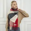 Bufanda Grande de Cuadros para Mujer Invierno al por Mayor Cachemir Cuadros Grandes Versión Europea Bufanda Cálida con Borlas Bufanda de Moda al por Mayor