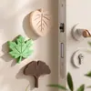 Bumper de porta de silicone criativo em formato de folha, amortecedor de porta de geladeira, instalação sem furos, almofada silenciosa de proteção contra colisão de porta