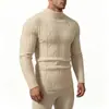 Suéter de punto de cuello alto a medio estilo europeo y americano para otoño/invierno 2026, una capa base cálida, moderna y casual para hombres jóvenes